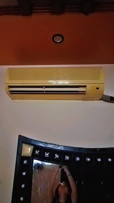 Used Ac no fault just need service