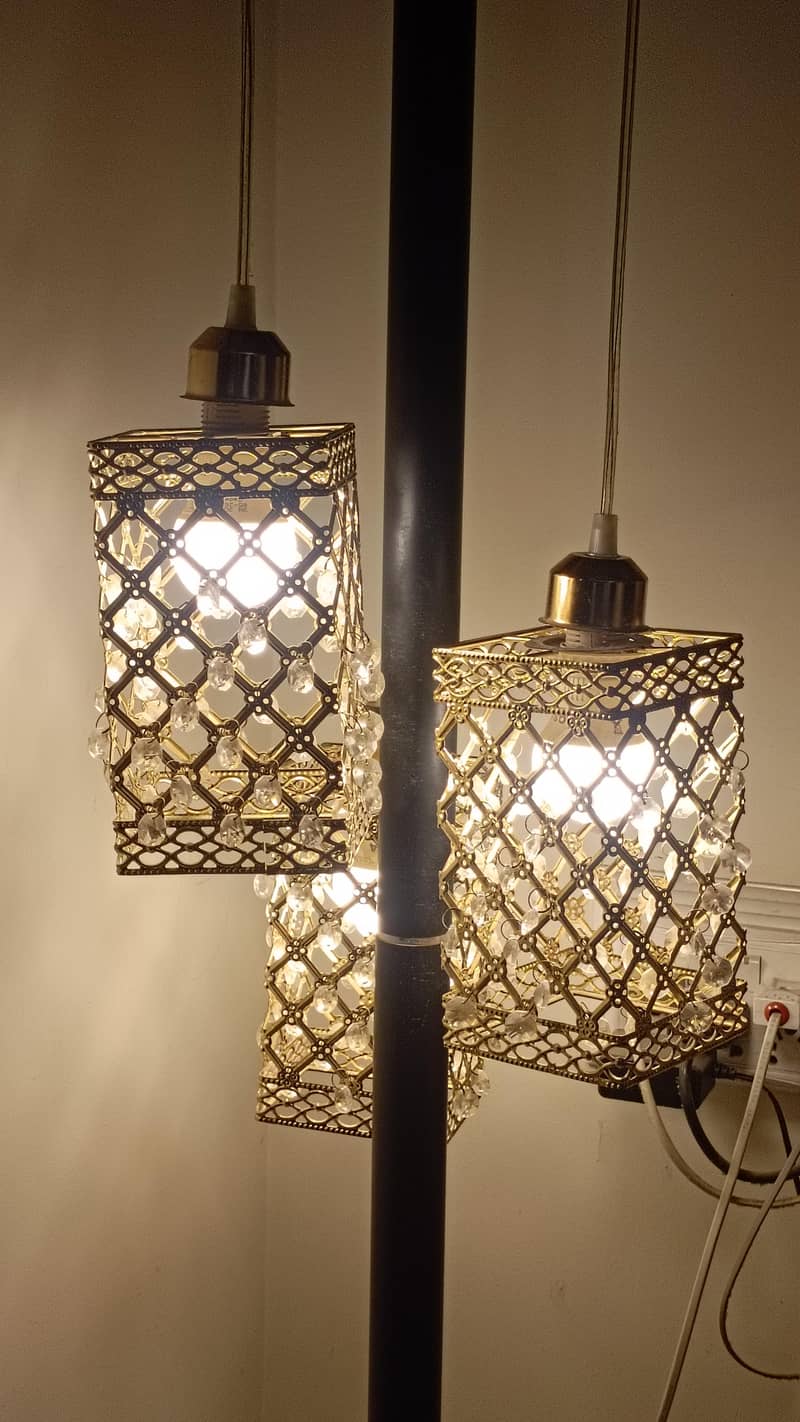 floor lamp 0