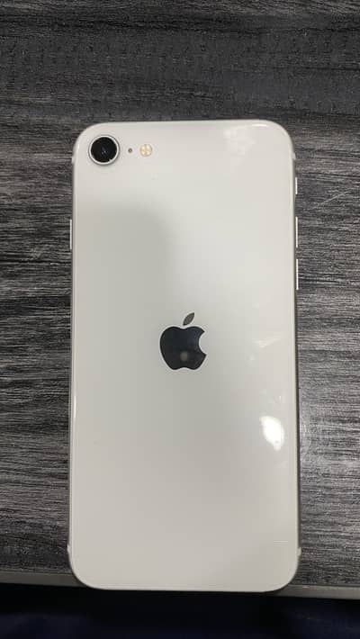 iPhone SE PTA Approved 64 GB 10/10