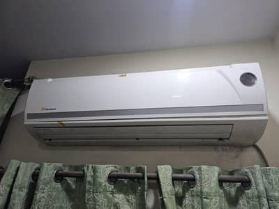 dawlance 1.5 ton AC for sale