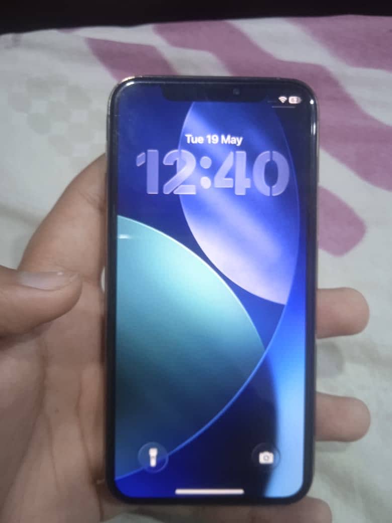 iPhone 11 Pro 6
