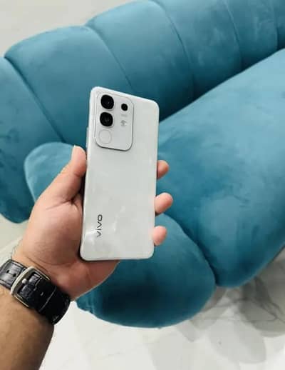 VIVO Y29