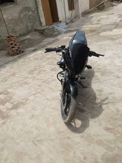 YBR 125
