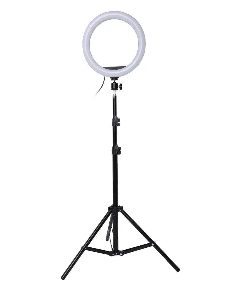 tripod and ring light 3