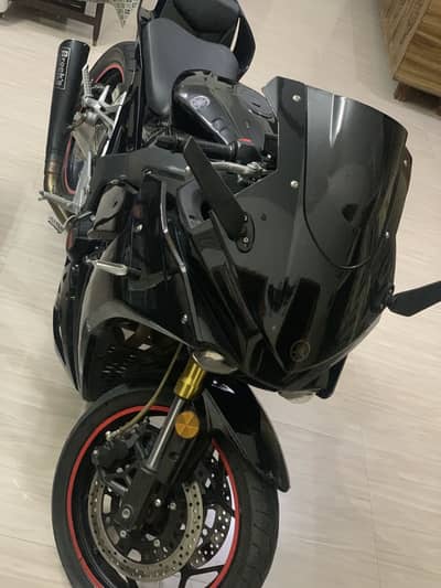 Yamaha R1m 400 cc dual cylinder 2026 model in Sialkot
