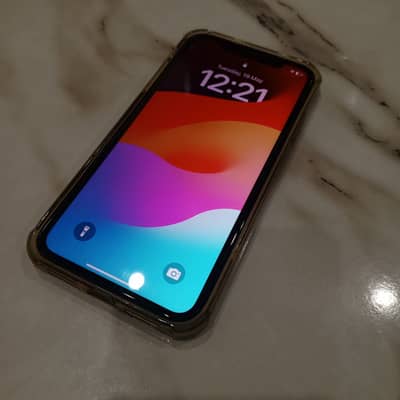  Apple iPhone 11 – 64GB – Black – Non PTA – Mint Condition – 9.5/10