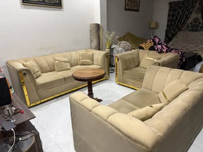 3 + 2 +1 sofa set