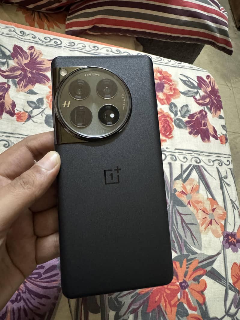 oneplus 12 0