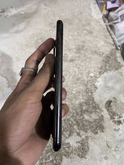 IPhone Xsmax dual sim pta approved 64