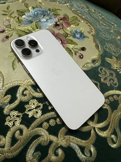 iPhone 16 Pro Max 10/10 256 GB PTA APPROVED