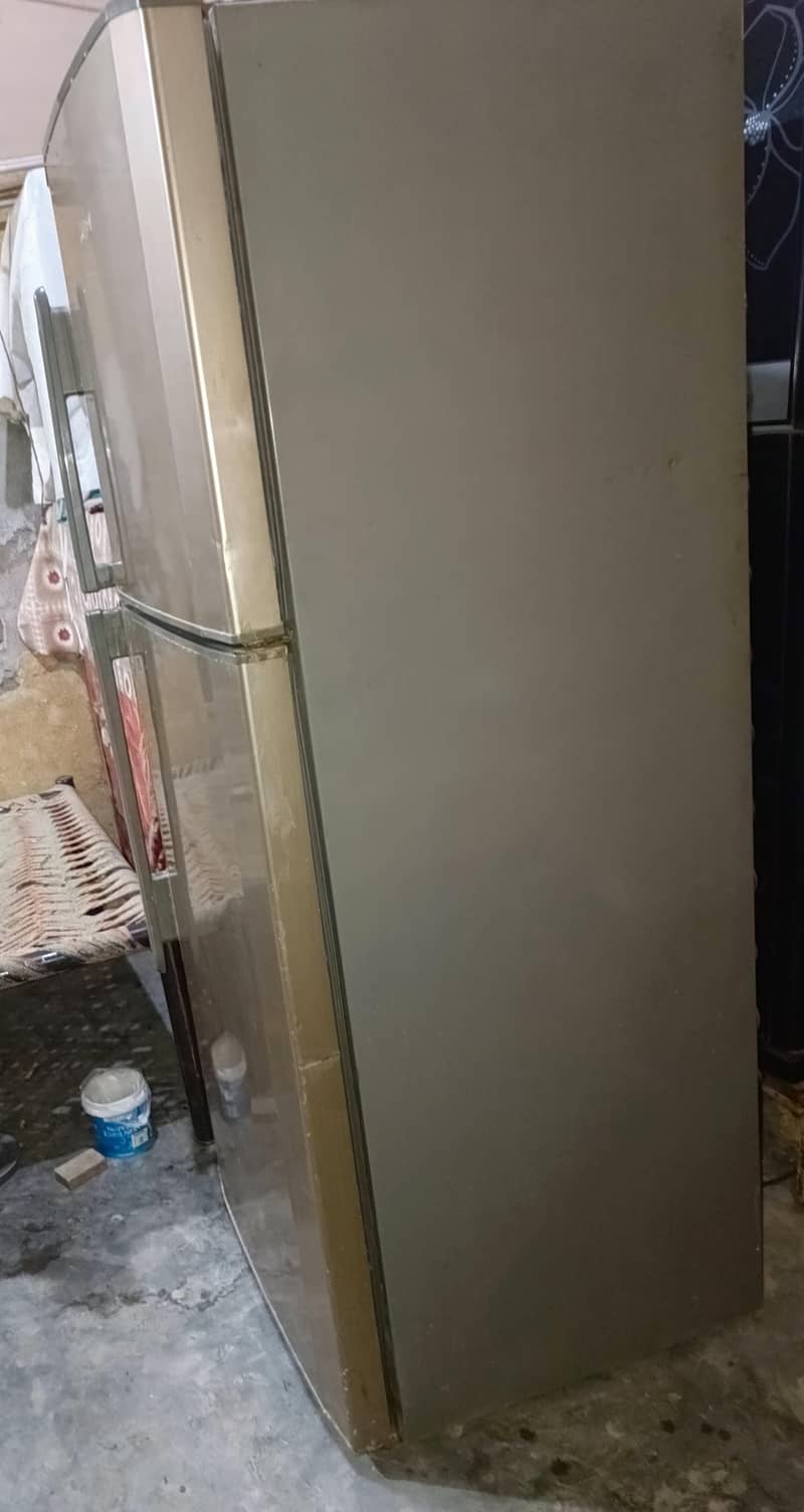 Refrigerator 3
