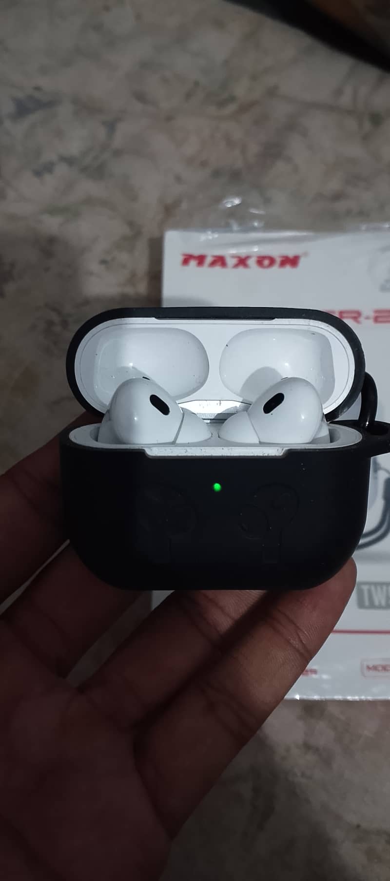 Maxon 2