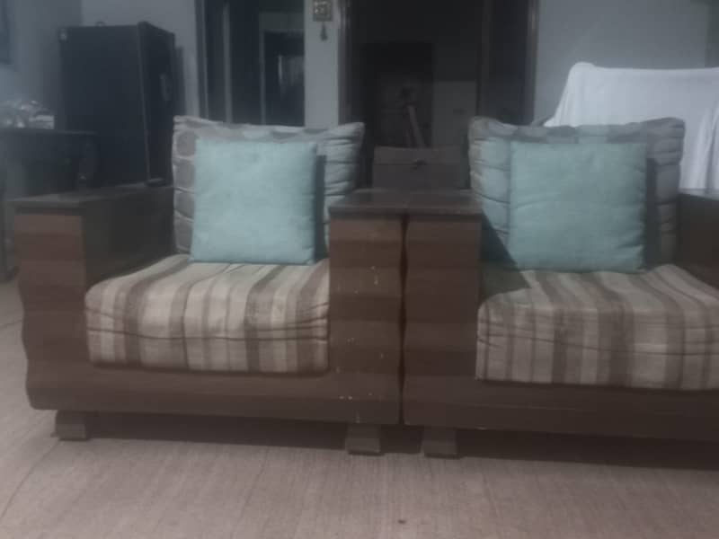 sofa set 0