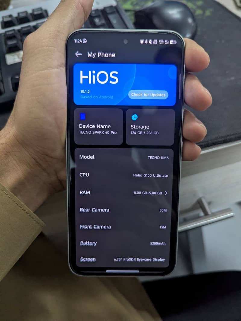 Tecno Spark40Pro 0