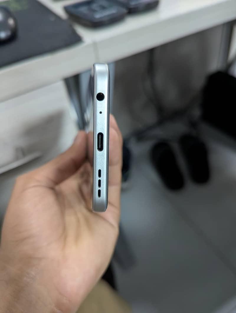 Tecno Spark40Pro 8