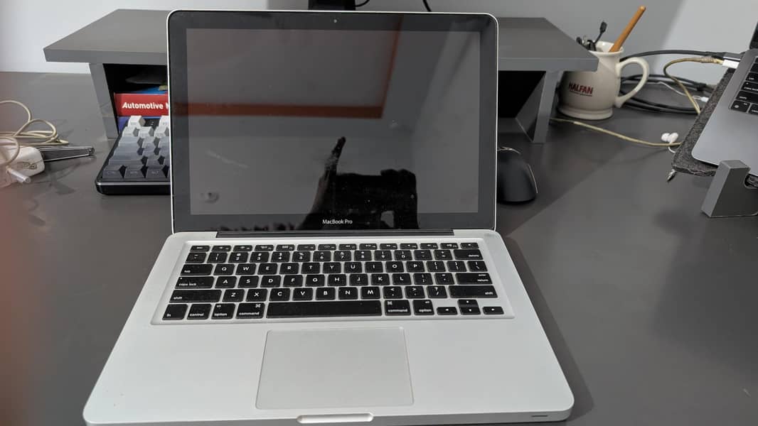 Macbook pro (2012) 2