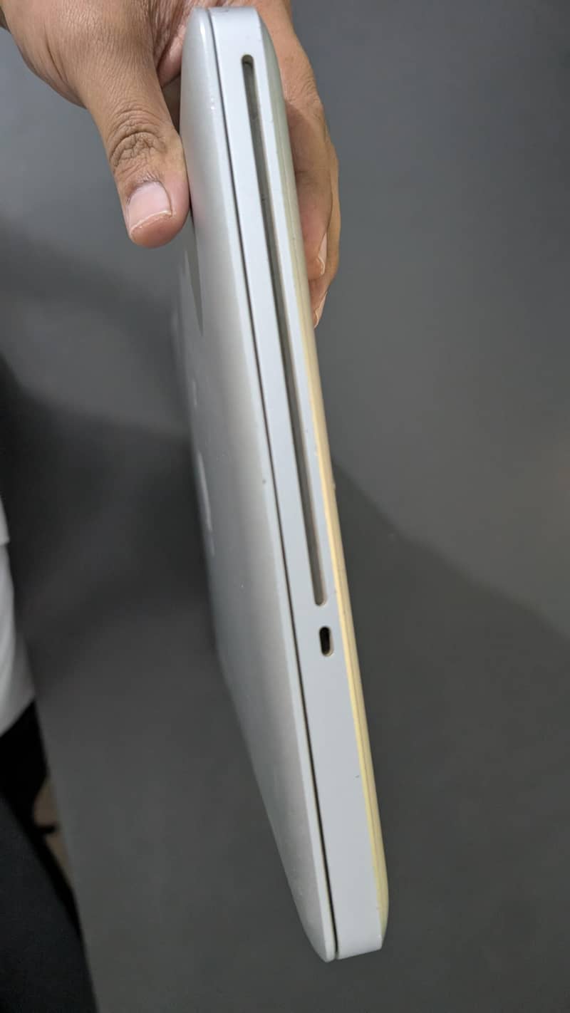 Macbook pro (2012) 3