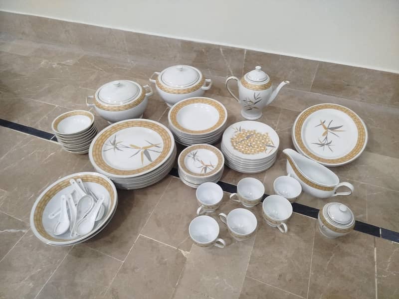 dinner set 0