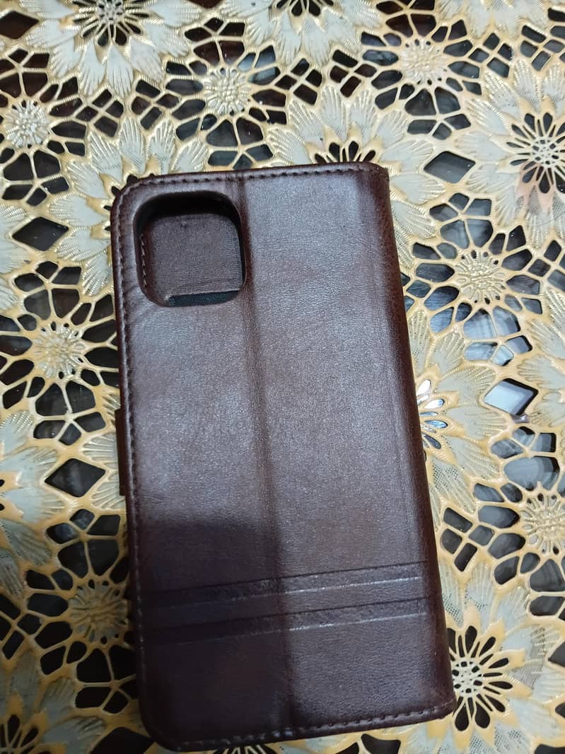 Iphone 11 Book Case 1