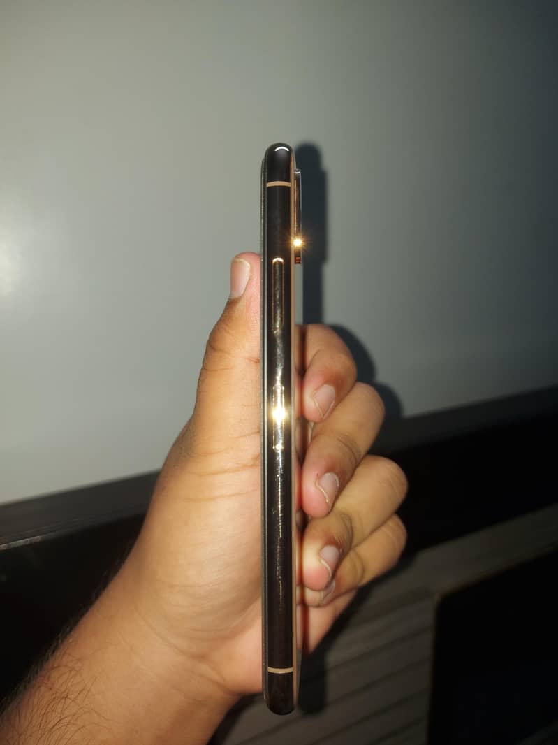 IPHONE XS 2