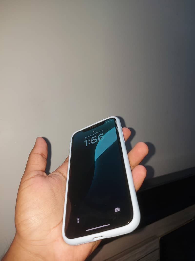IPHONE XS 7