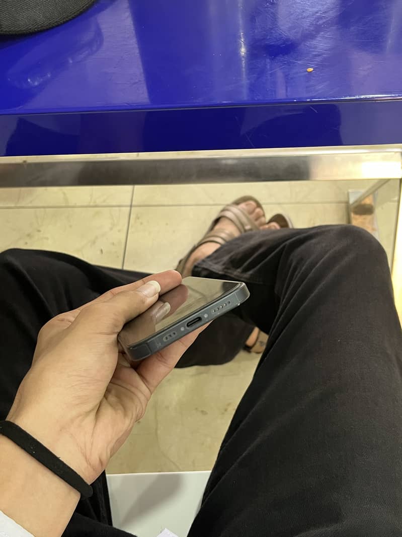 Iphone 15 2