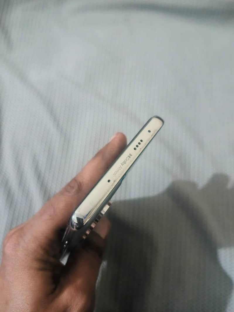 camon 40 pro 5