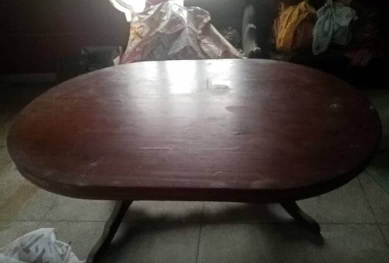 Solid wood dining table condition 8 by 10 1