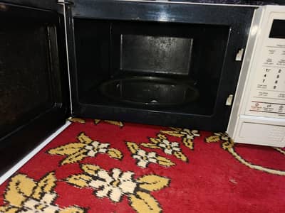 SAMSUNG MICROWAVE OVEN