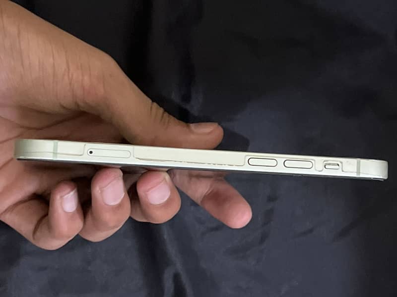 Iphone 12 3