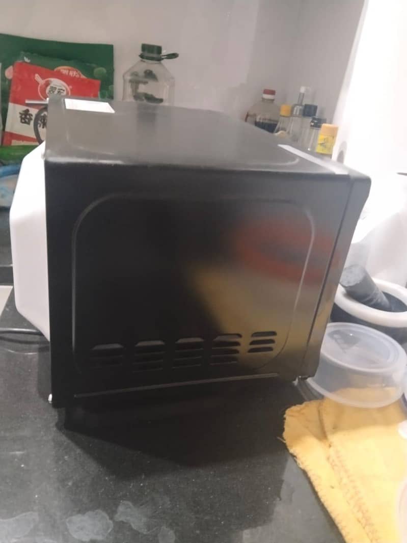 HAIER MICROWAVE 3