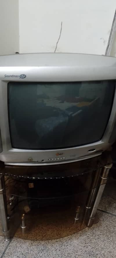L. G t. v good condition