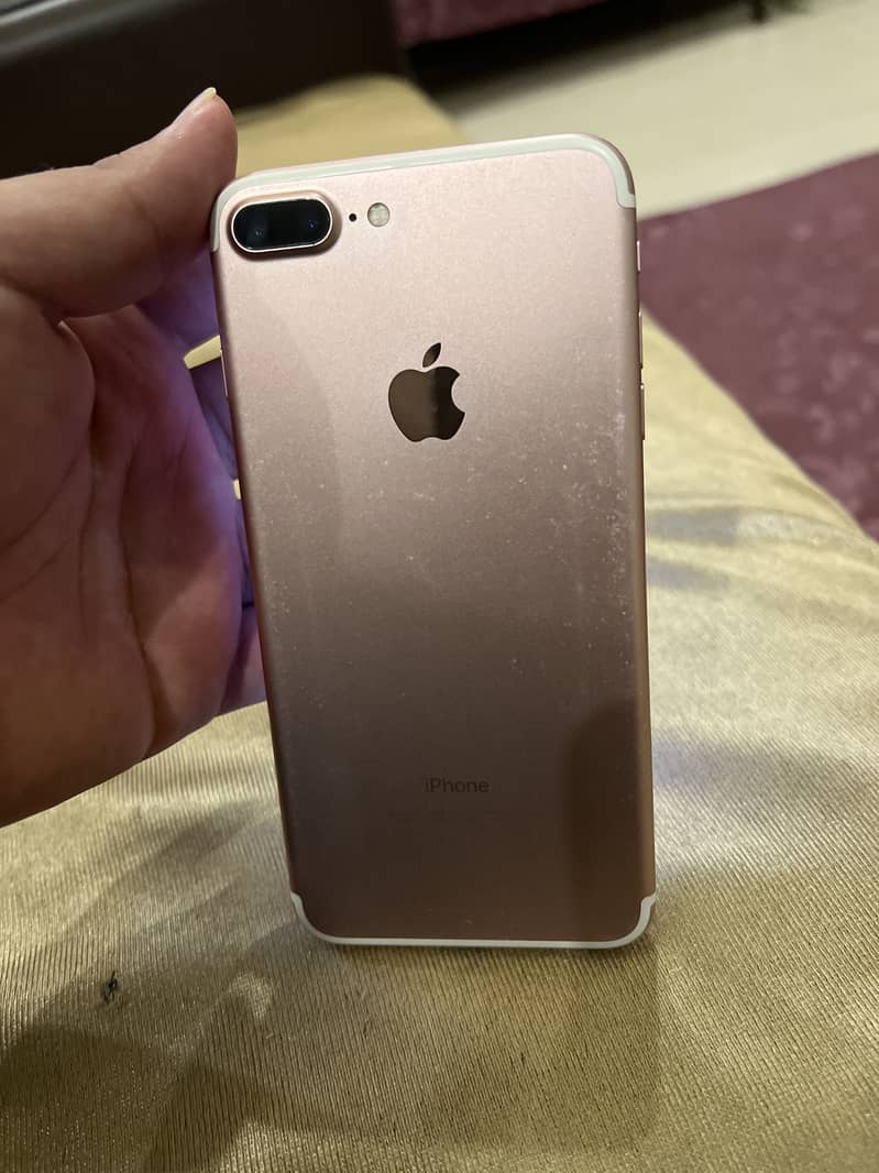 iPhone 7 Plus 0