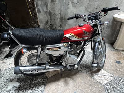 Honda CG125 Special Edition 2026 model slightly used