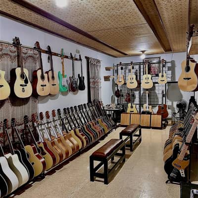 Used Guitars in best rates