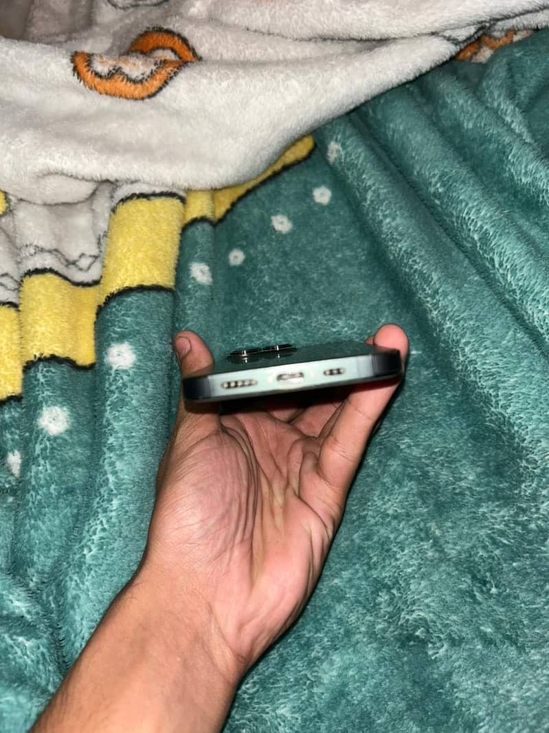 13 pro Pta . . 256gb 4