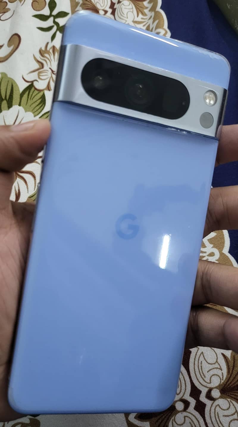 Google pixel 8 pro 2