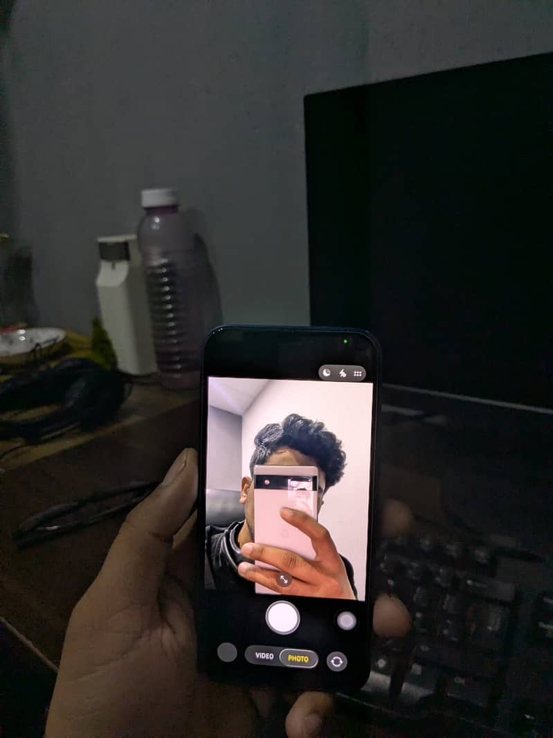 iPhone 12 mini 11