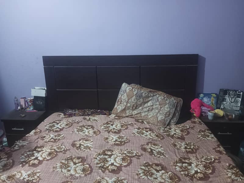 king size bed 2