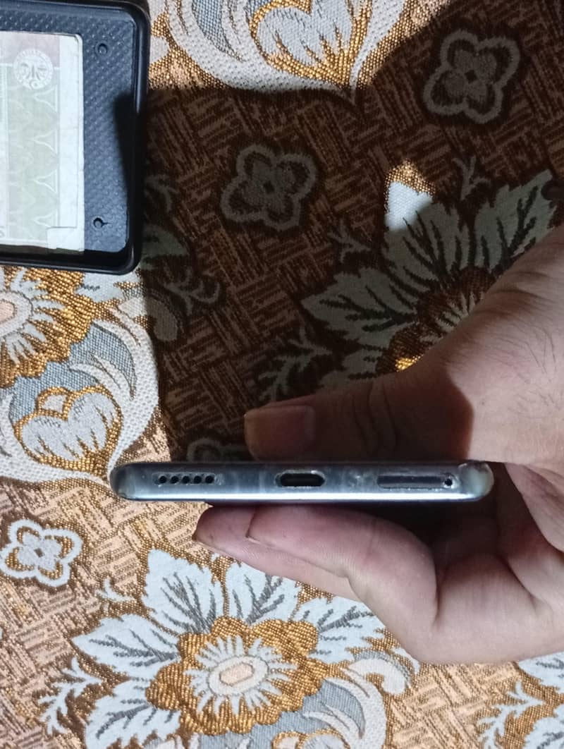 tecno camon 40 pro 3