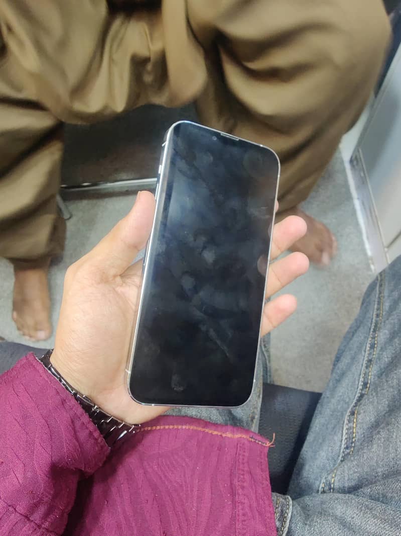iphone 13 pro max 0