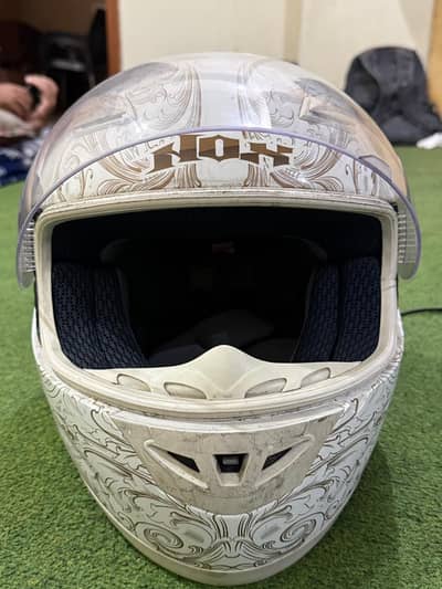 NOX Full-Face Helmet (Imported Excellent Condition)