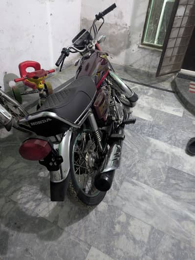 Honda 125 for sale . Honda 125 2015 model for sale