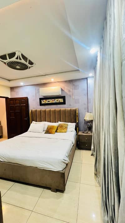 Daily Basis 1 Bedroom Apartment Short Time For Rent Bahria Town Lhore