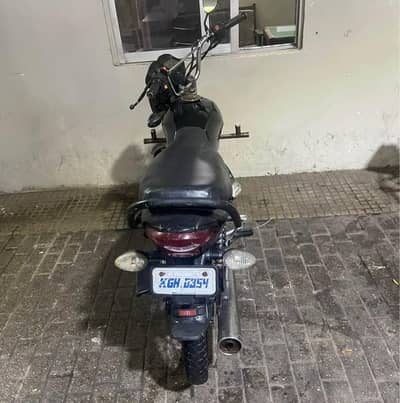 SUZUKI RAIDER 110