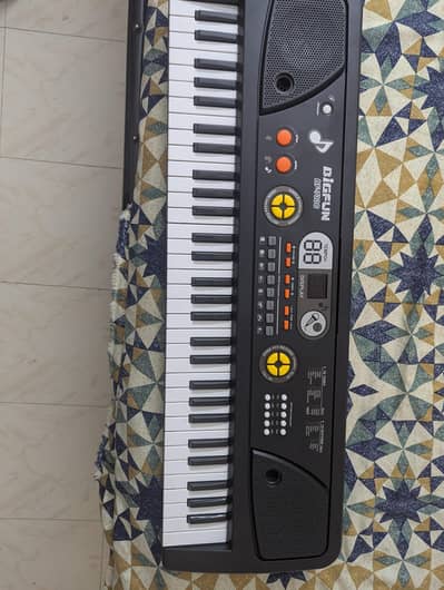 ELECTRICAL PIANO