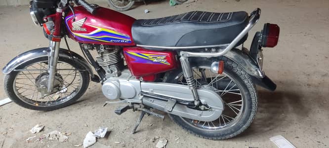 Honda cg 125 2017 hyd nom nut to nut bike