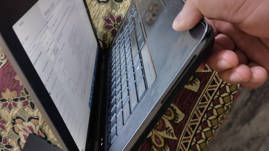 Dell Latitude E6420 1