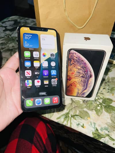 IPhone xsmax 256 pta box