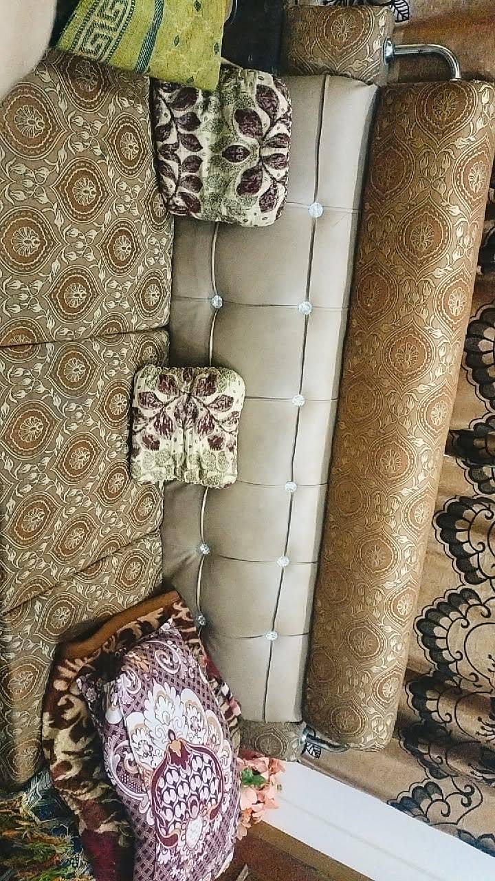 sofa set 0